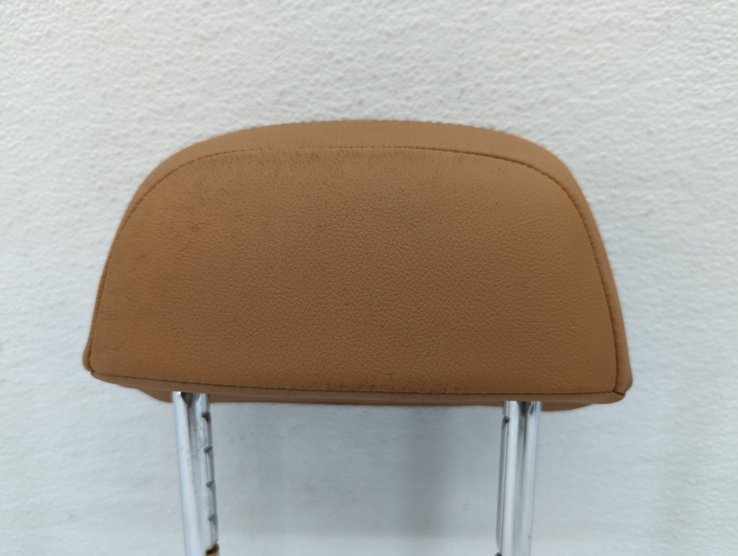 2021 Bmw 330i Headrest Head Rest Rear Seat Brown Red - Oemusedautoparts1.com