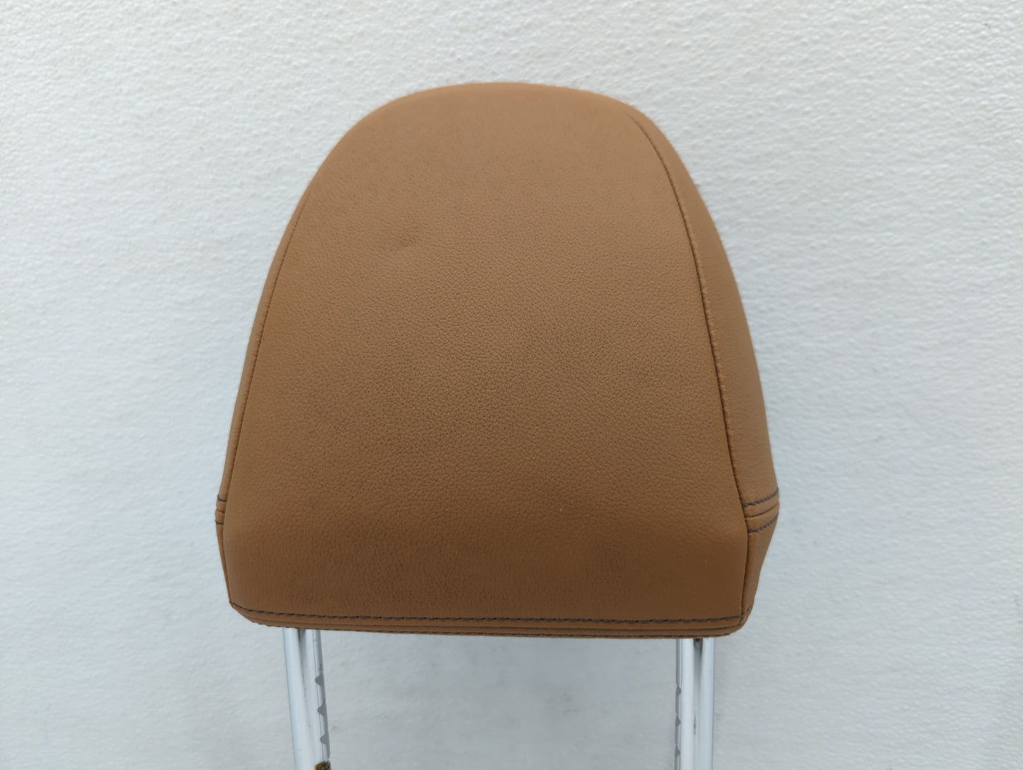 2021 Bmw 330i Headrest Head Rest Rear Seat Brown Red - Oemusedautoparts1.com