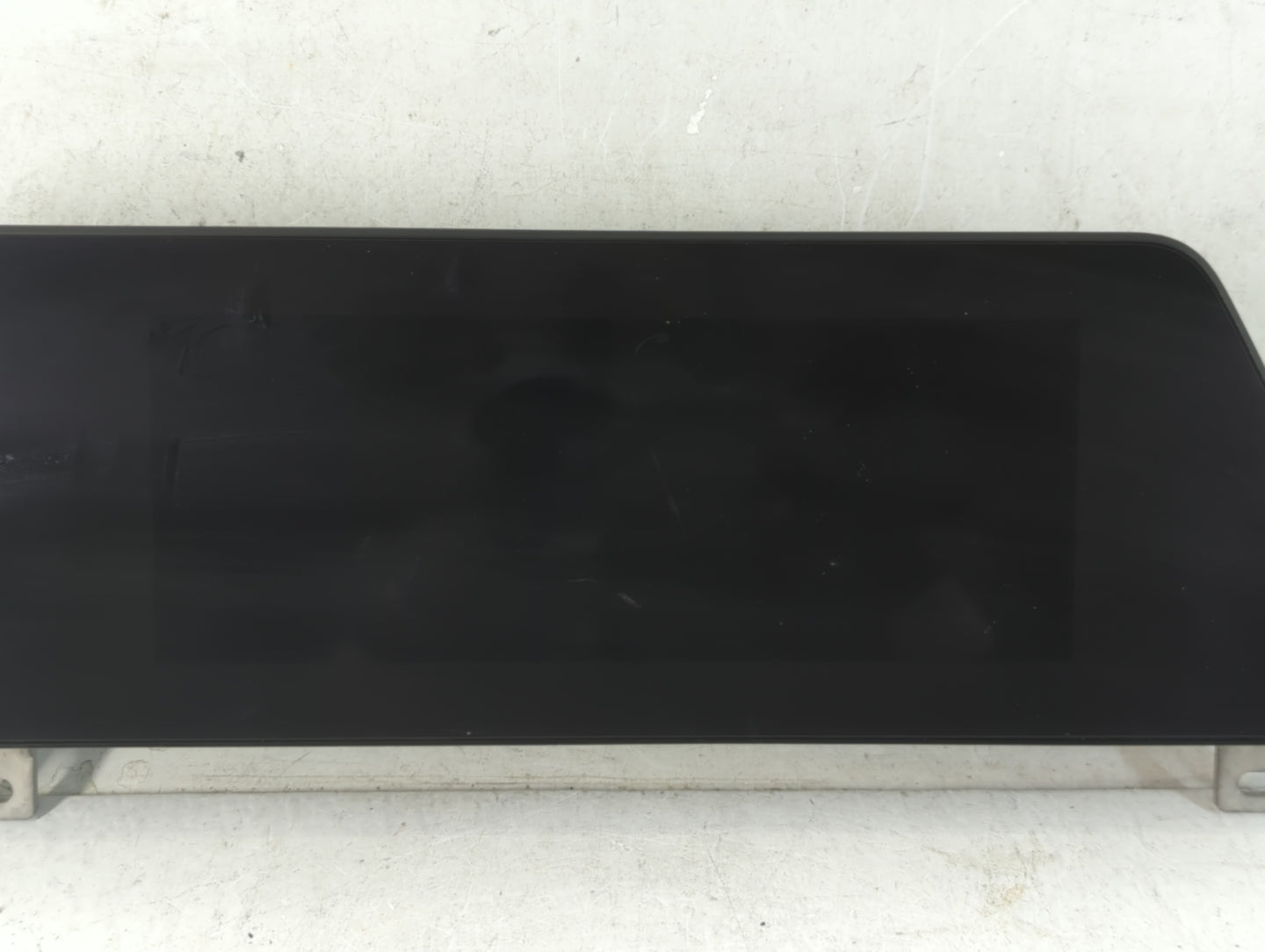 2019-2021 Bmw 330i Information Display Screen - Oemusedautoparts1.com