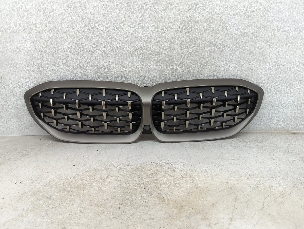 Bmw 340i Front Grille Bumper Not Included - Oemusedautoparts1.com