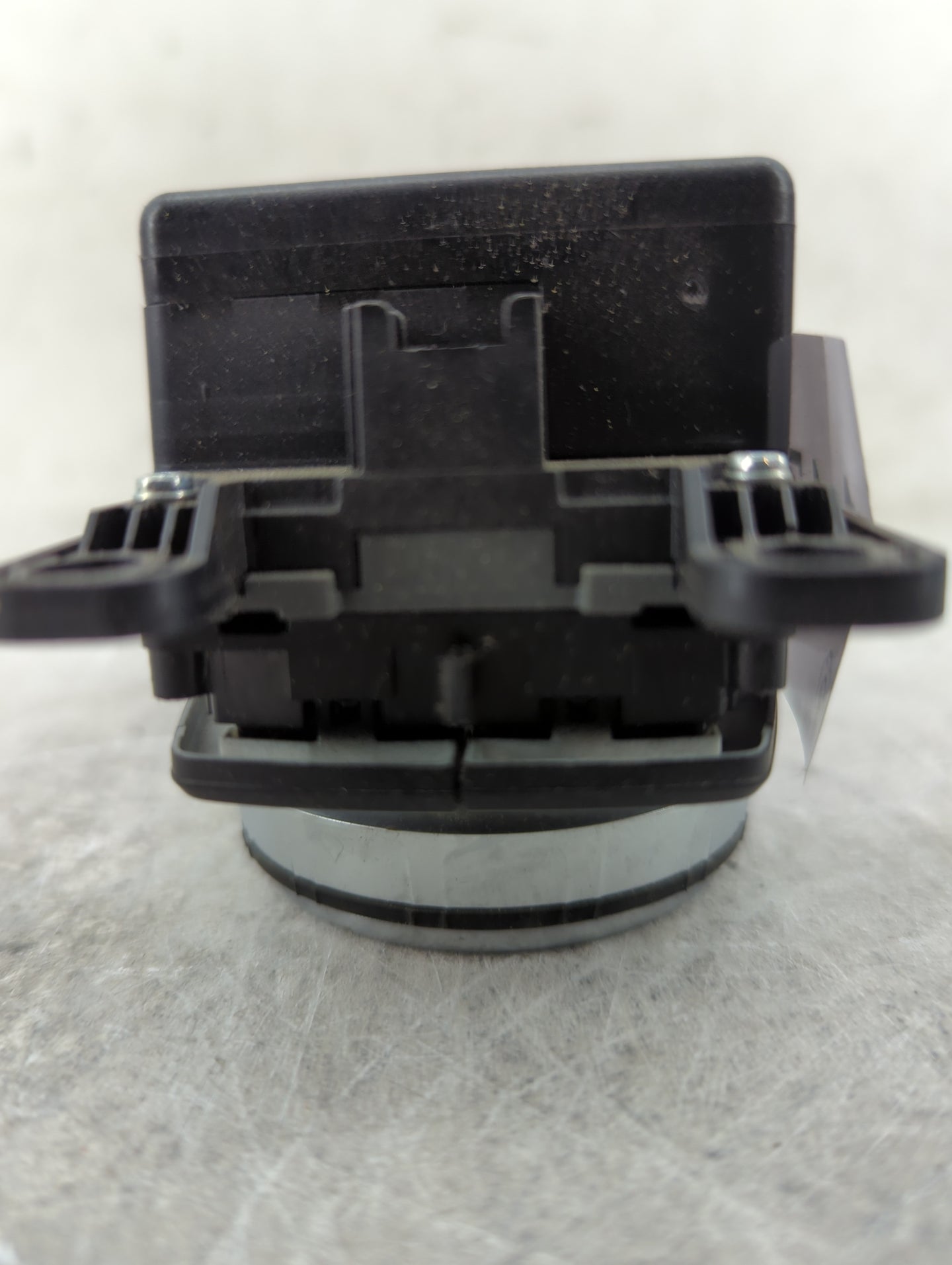 2021 Bmw 530 Radio AM FM Cd Player Receiver Replacement P/N:65825A1 6582 5A14E64-01, ZBE-06-TC, 90160-057/0021 Fits OEM Used