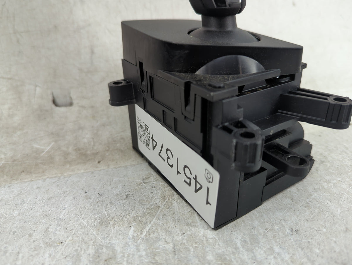 2021 Bmw 530i Floor Console Assembly Shifter 1451374 - Oemusedautoparts1.com