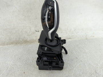 2021 Bmw 530i Floor Console Assembly Shifter - Oemusedautoparts1.com