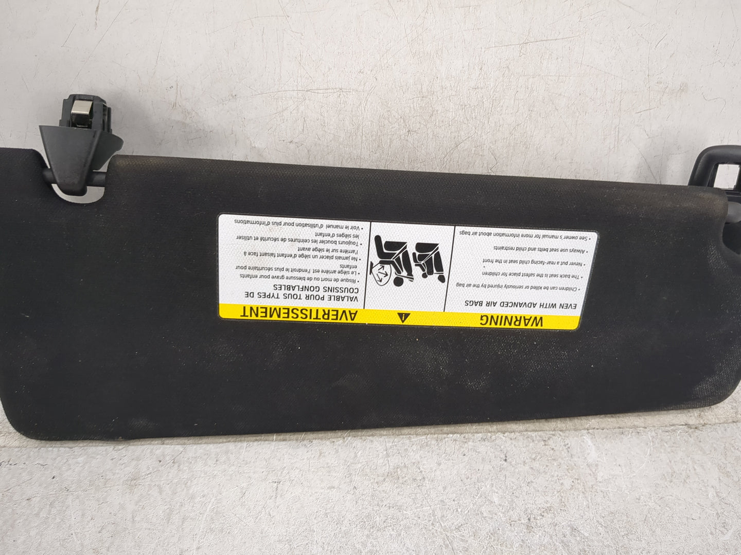 2021 Bmw 530i Sun Visor Shade Replacement Driver Left Mirror Fits OEM Used Auto Parts - Oemusedautoparts1.com
