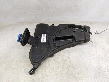 2021 Bmw 530i Windshield Washer Fluid Reservoir Bottle Oem - Oemusedautoparts1.com