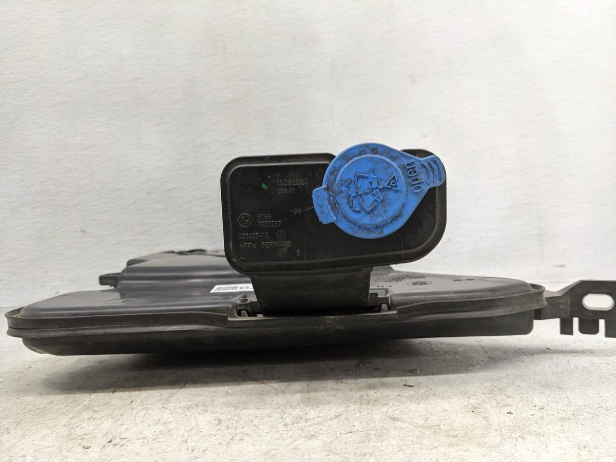 2021 Bmw 530i Windshield Washer Fluid Reservoir Bottle Oem - Oemusedautoparts1.com