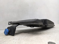 2021 Bmw 530i Windshield Washer Fluid Reservoir Bottle Oem - Oemusedautoparts1.com