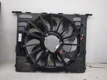 2021 Bmw 530i Electric Radiator Cooling Fan Motor Assembly - Oemusedautoparts1.com