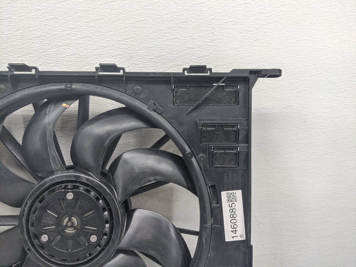 2017-2020 Bmw 530i Electric Radiator Cooling Fan Motor Assembly 1460885 - Oemusedautoparts1.com