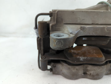 2021 Bmw 530i Front Driver Left Brake Caliper