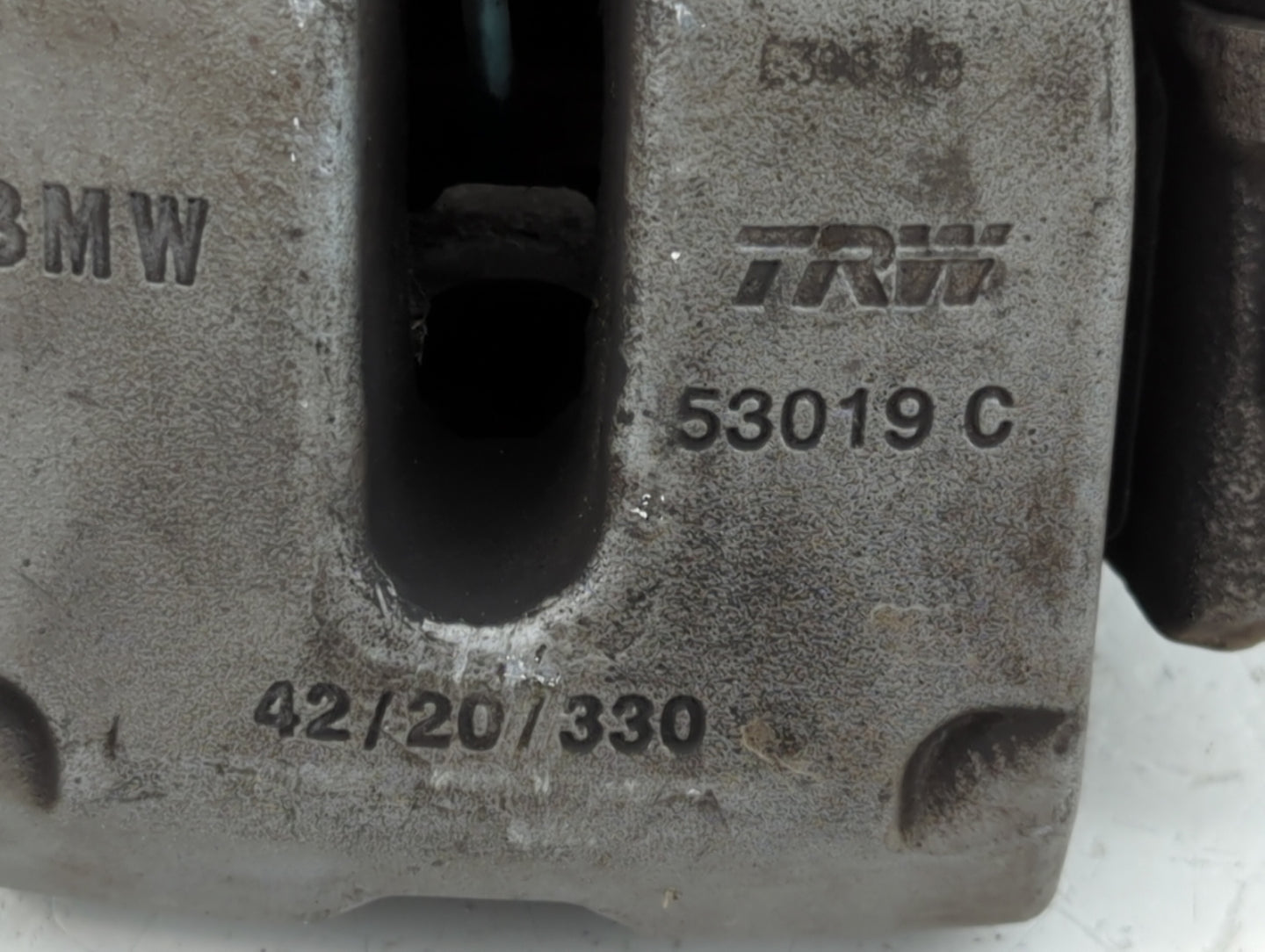 2021 Bmw 530i Rear Passenger Right Brake Caliper - Oemusedautoparts1.com