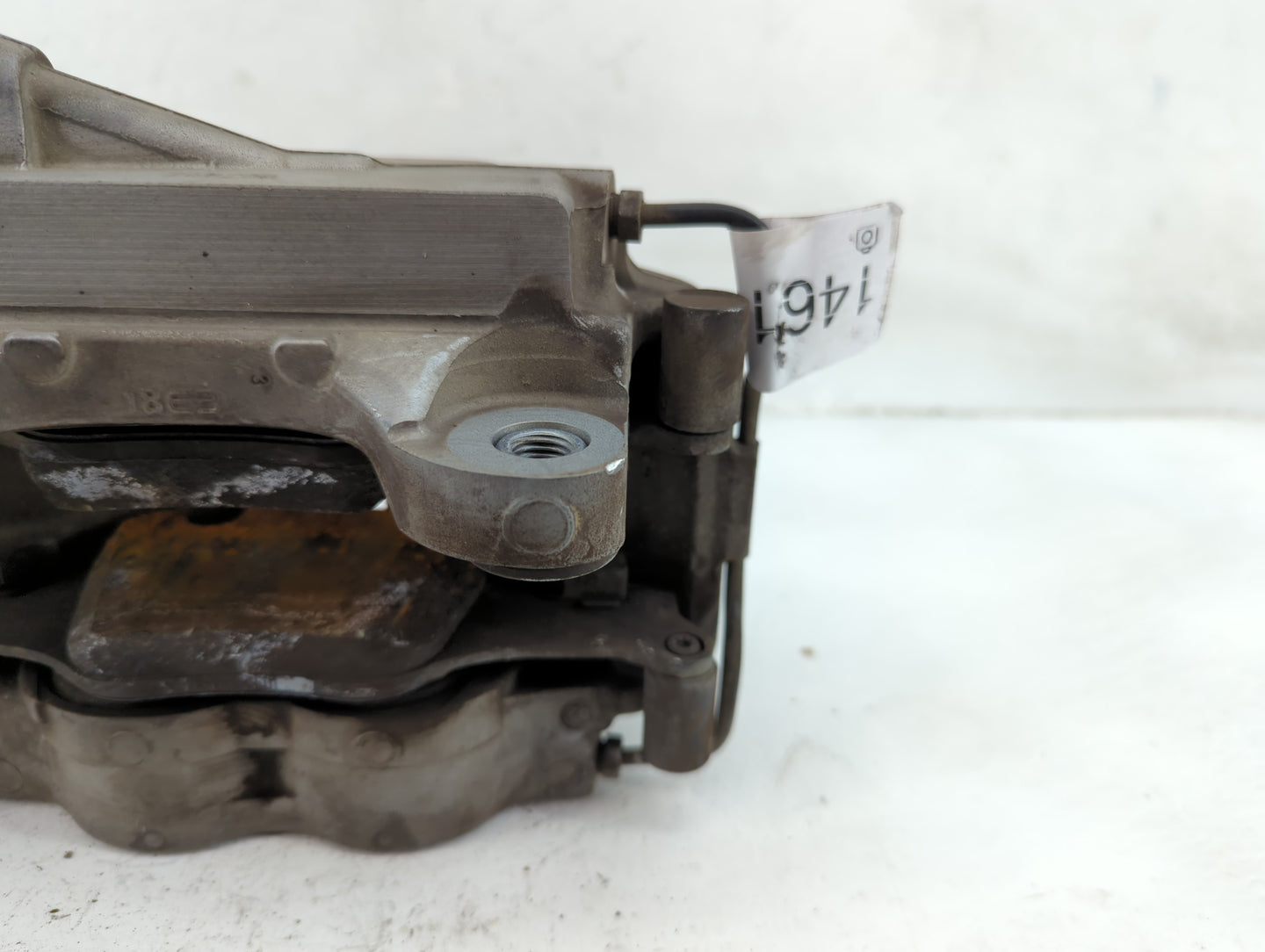 2021 Bmw 530i Front Passenger Right Brake Caliper - Oemusedautoparts1.com