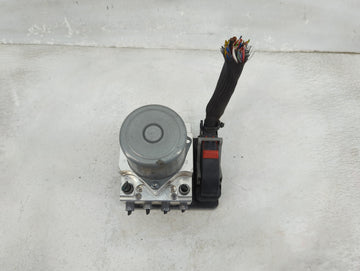 2021 Bmw 540 ABS Pump Control Module Replacement P/N:5A3B4C901 5A3B4D001, 54088865A, A014A511, A014C093, EBC460 Fits OEM Used Auto Parts