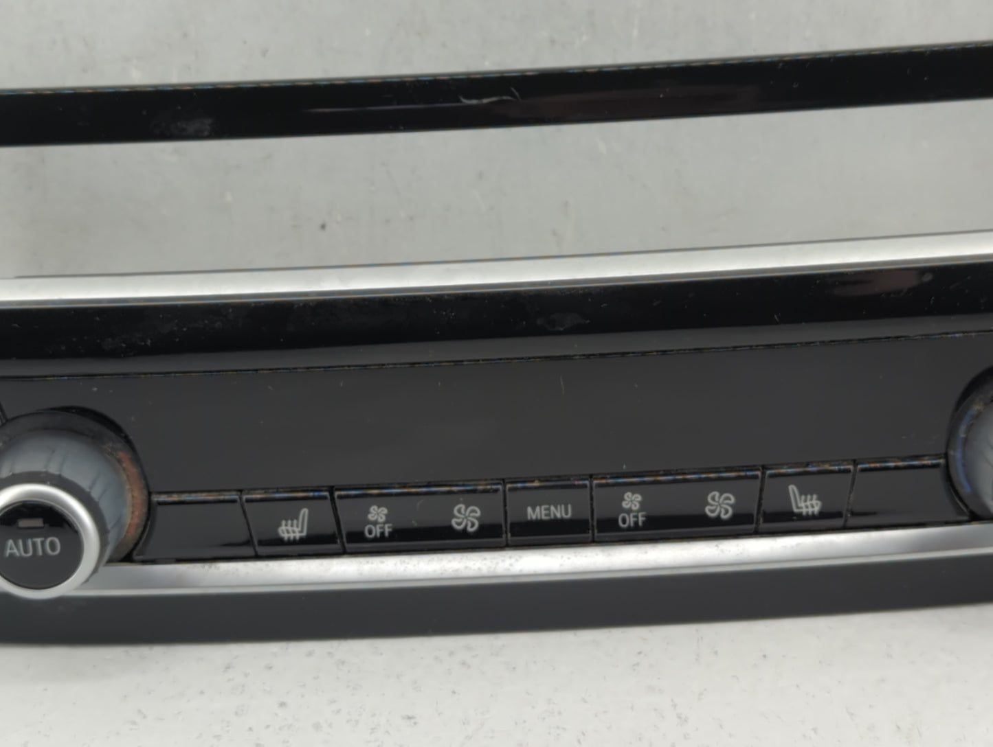 2021 Bmw 550i Climate Control Module Temperature AC/Heater Replacement P/N:7947870-01 Fits OEM Used Auto Parts - Oemusedauto