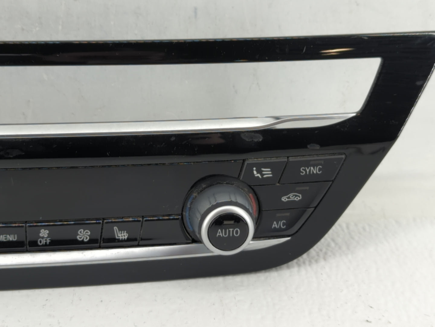 2021 Bmw 550i Climate Control Module Temperature AC/Heater Replacement P/N:7947870-01 Fits OEM Used Auto Parts - Oemusedauto