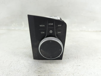 compare product 2021 Bmw M340i Radio AM FM Cd Player Receiver Replacement P/N:65825A12F47-01 ZBE-07_HI, ZE5A12F47-01 Fits OEM Used Auto Parts