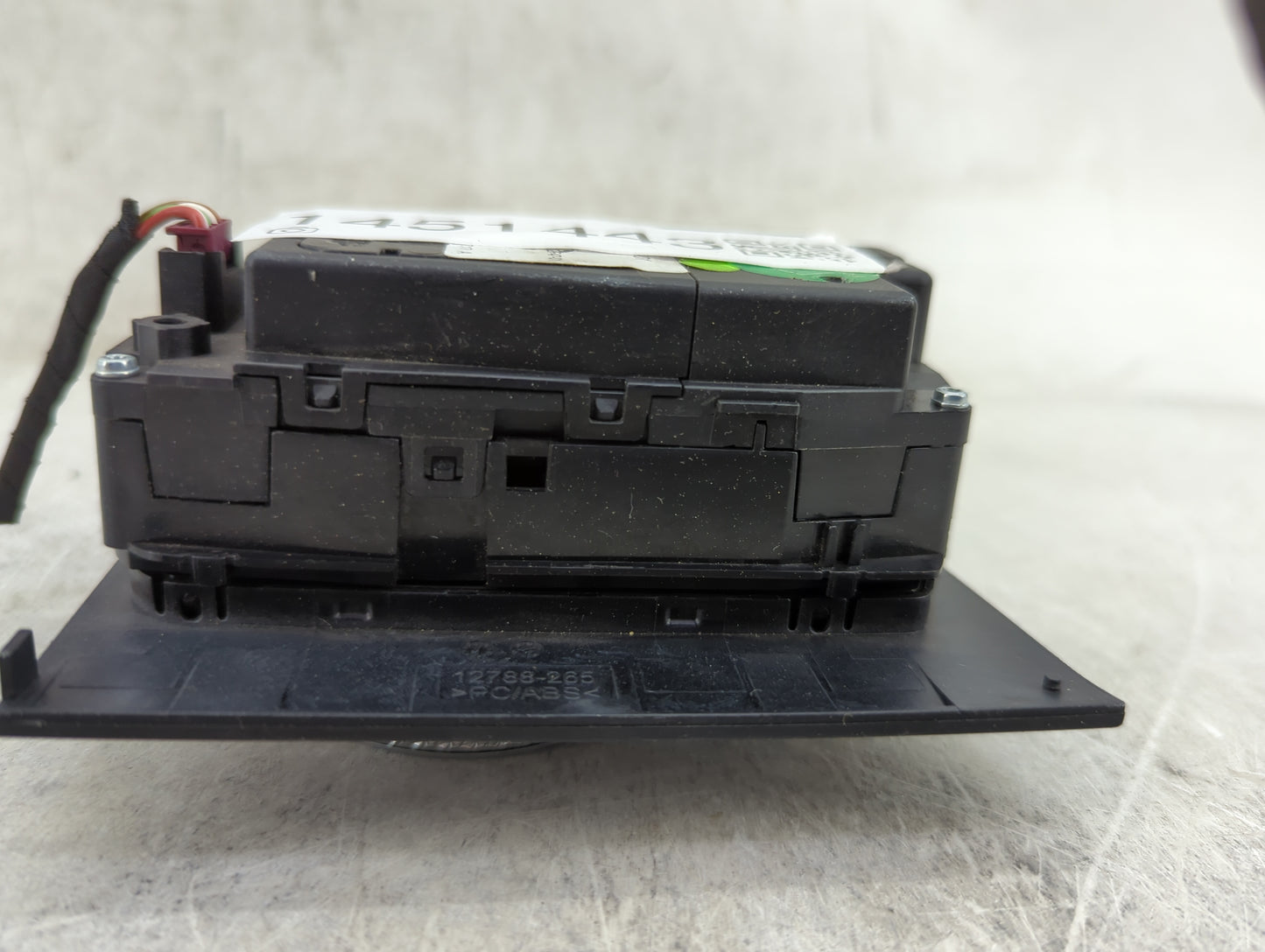 Bmw M340i Radio Control Panel - Oemusedautoparts1.com