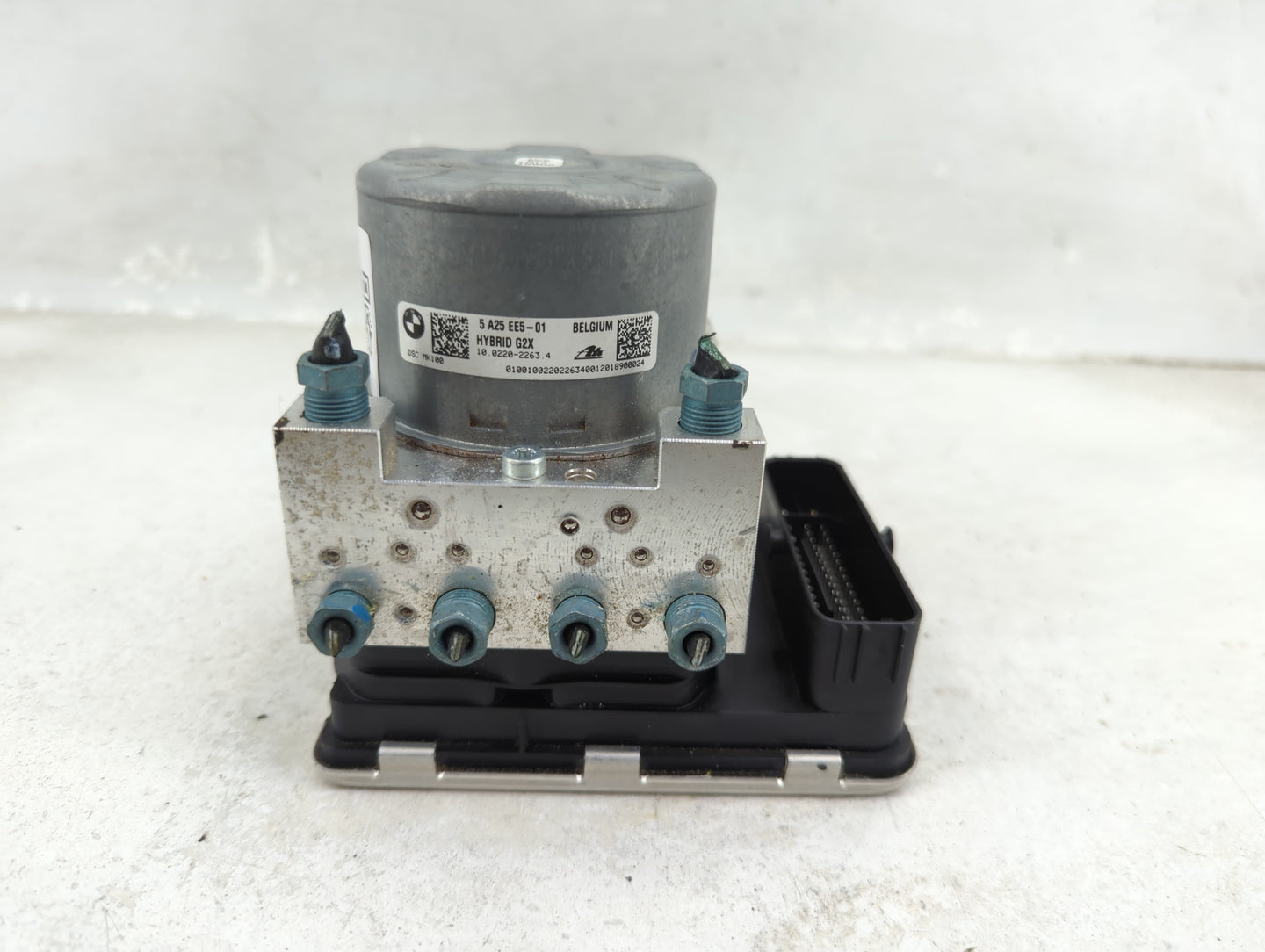 2021 Bmw M340i ABS Pump Control Module Replacement P/N:5A25EE5-01 10.0220-2263.4 Fits OEM Used Auto Parts - Oemusedautoparts