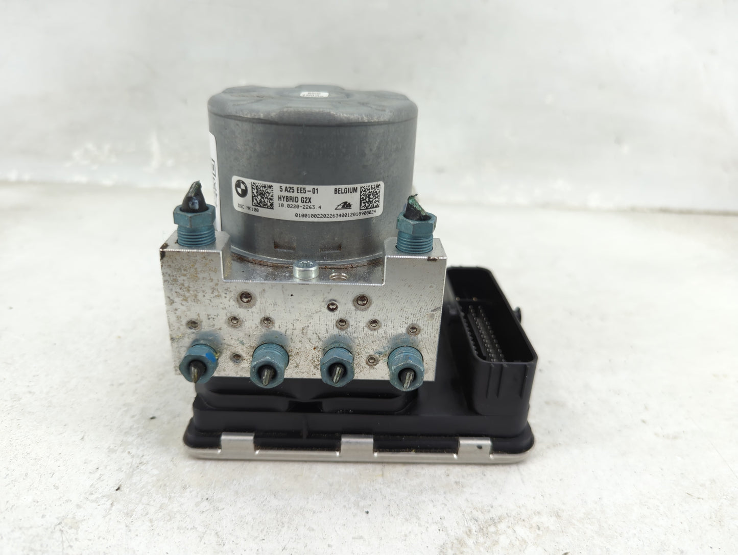 2021 Bmw M340i ABS Pump Control Module Replacement P/N:5A25EE5-01 10.0220-2263.4 Fits OEM Used Auto Parts - Oemusedautoparts