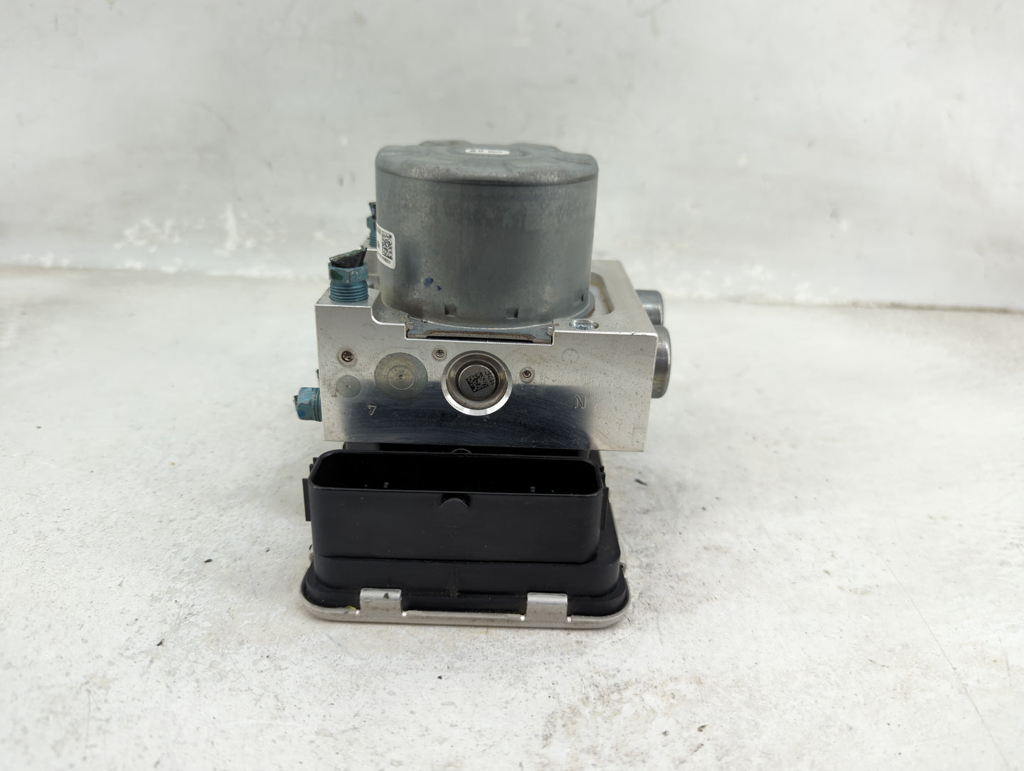 2021 Bmw M340i ABS Pump Control Module Replacement P/N:5A25EE5-01 10.0220-2263.4 Fits OEM Used Auto Parts - Oemusedautoparts