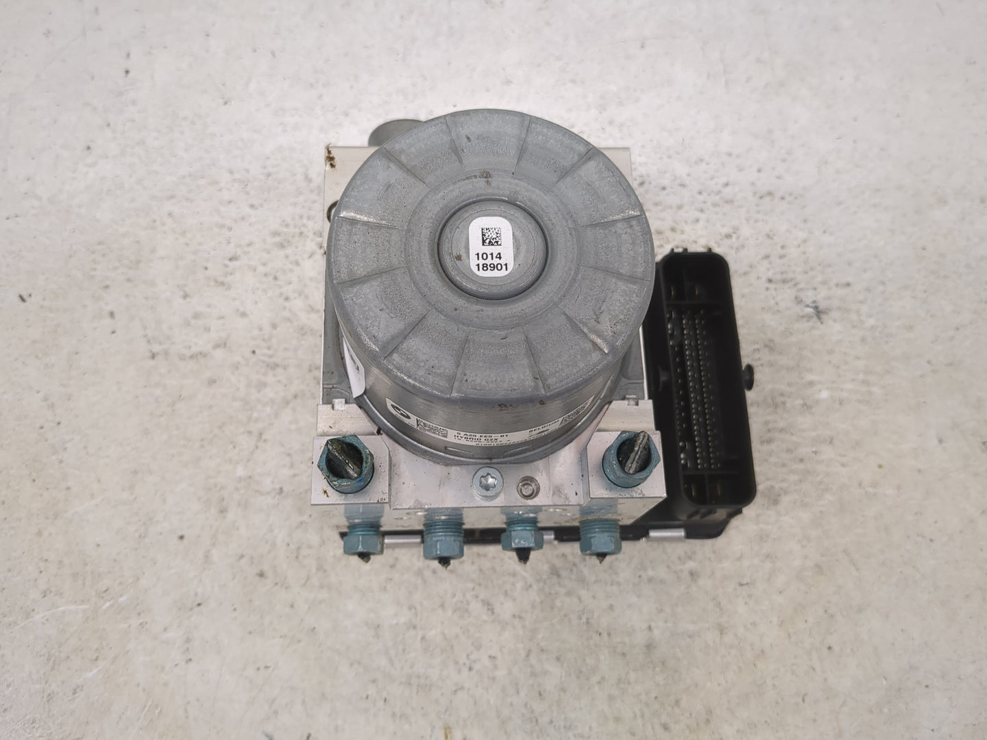 2021 Bmw M340i ABS Pump Control Module Replacement P/N:5A25EE5-01 10.0220-2263.4 Fits OEM Used Auto Parts - Oemusedautoparts
