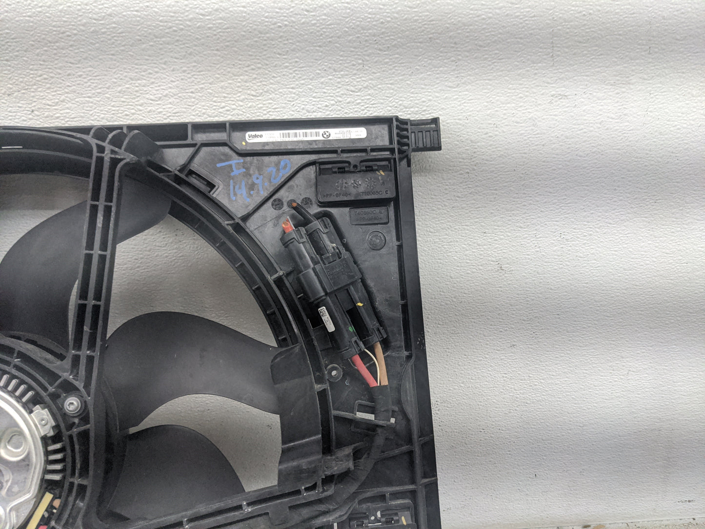 2021 Bmw M340i Electric Radiator Cooling Fan Motor Assembly 1460886 - Oemusedautoparts1.com