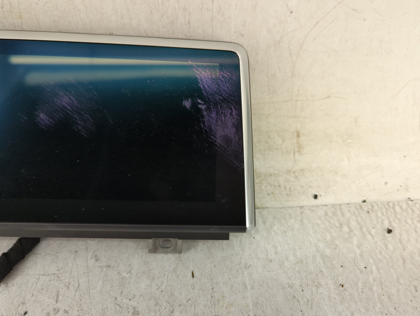 2018-2022 Bmw X1 Information Display Screen - Oemusedautoparts1.com