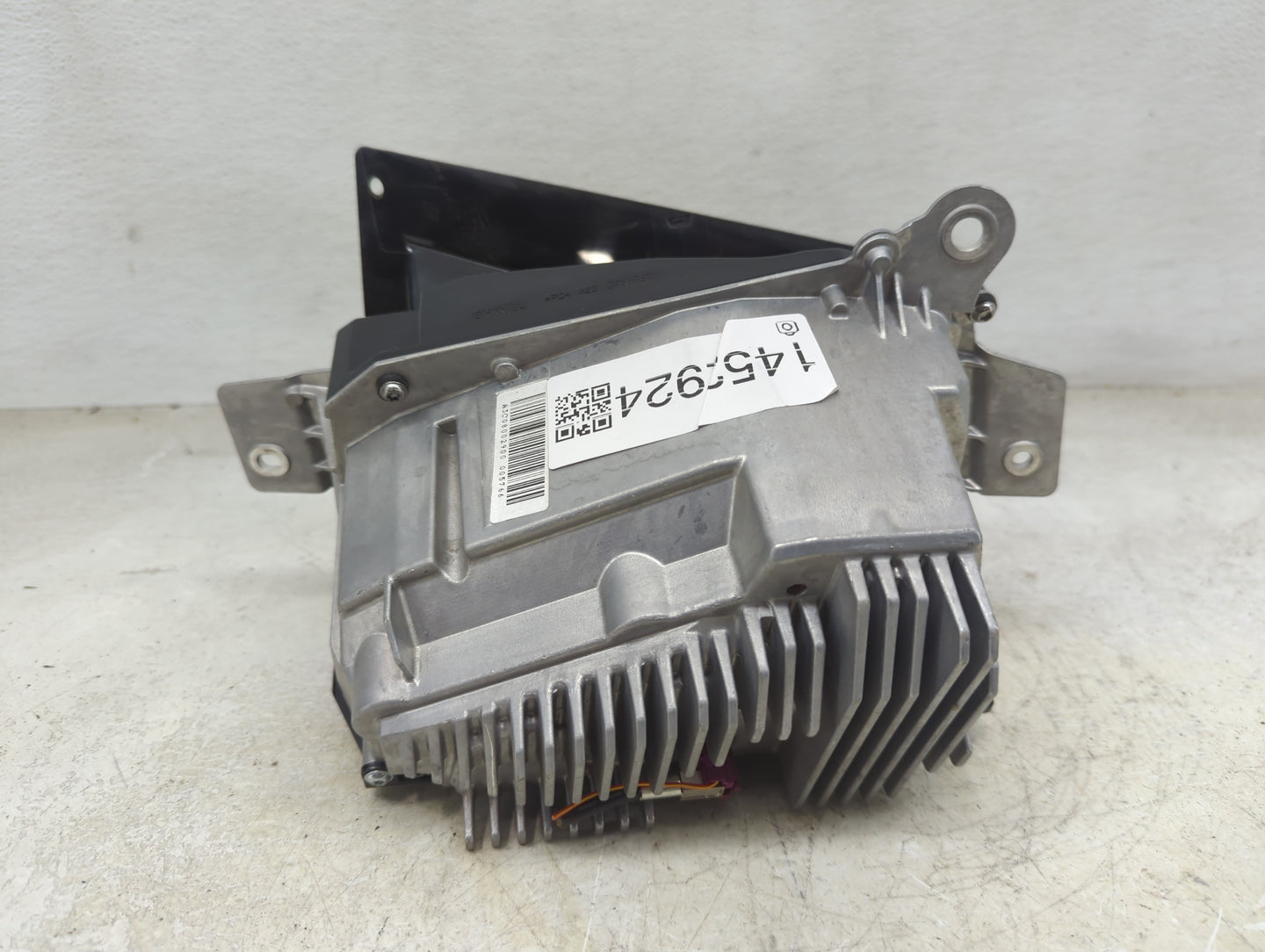 2018-2022 Bmw X1 Information Display Screen - Oemusedautoparts1.com