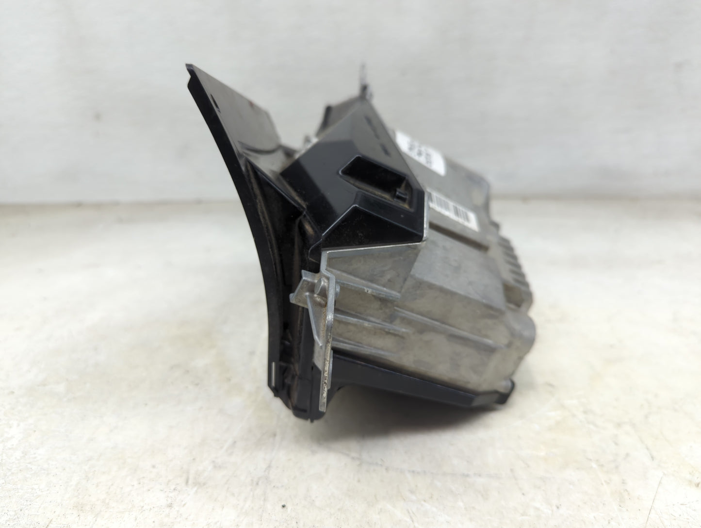 2018-2022 Bmw X1 Information Display Screen - Oemusedautoparts1.com
