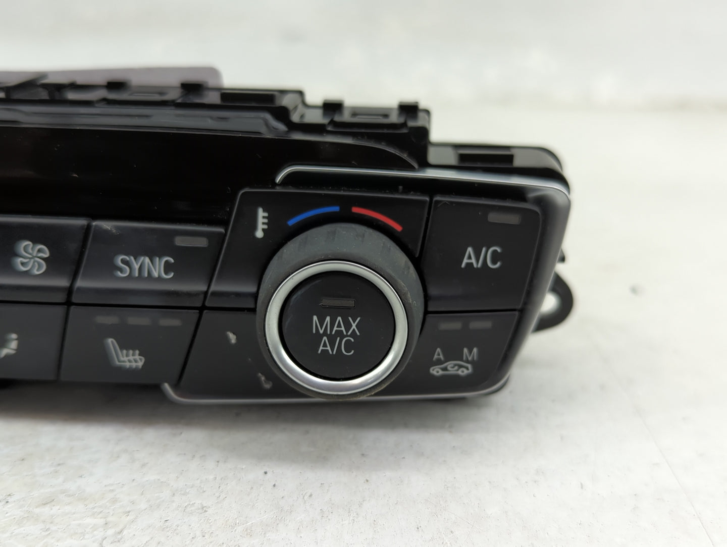 2019-2022 Bmw X1 Climate Control Module Temperature AC/Heater Replacement P/N:9471104-02 Fits Fits 2019 2020 2021 2022 OEM U