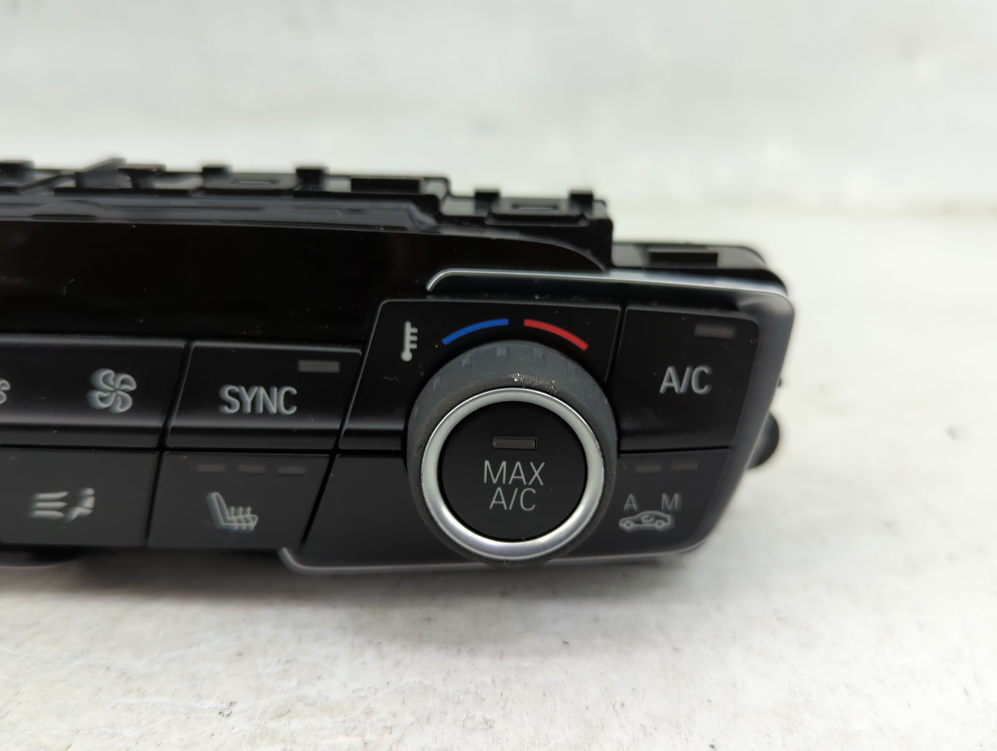2019-2022 Bmw X1 Climate Control Module Temperature AC/Heater Replacement P/N:9471104-02 Fits Fits 2019 2020 2021 2022 OEM U
