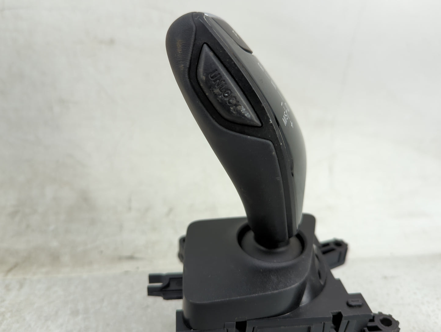 2021 Bmw X3 Floor Console Assembly Shifter - Oemusedautoparts1.com