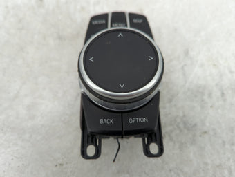 compare product 2021 Bmw X3 Radio AM FM Cd Player Receiver Replacement Fits OEM Used Auto Parts