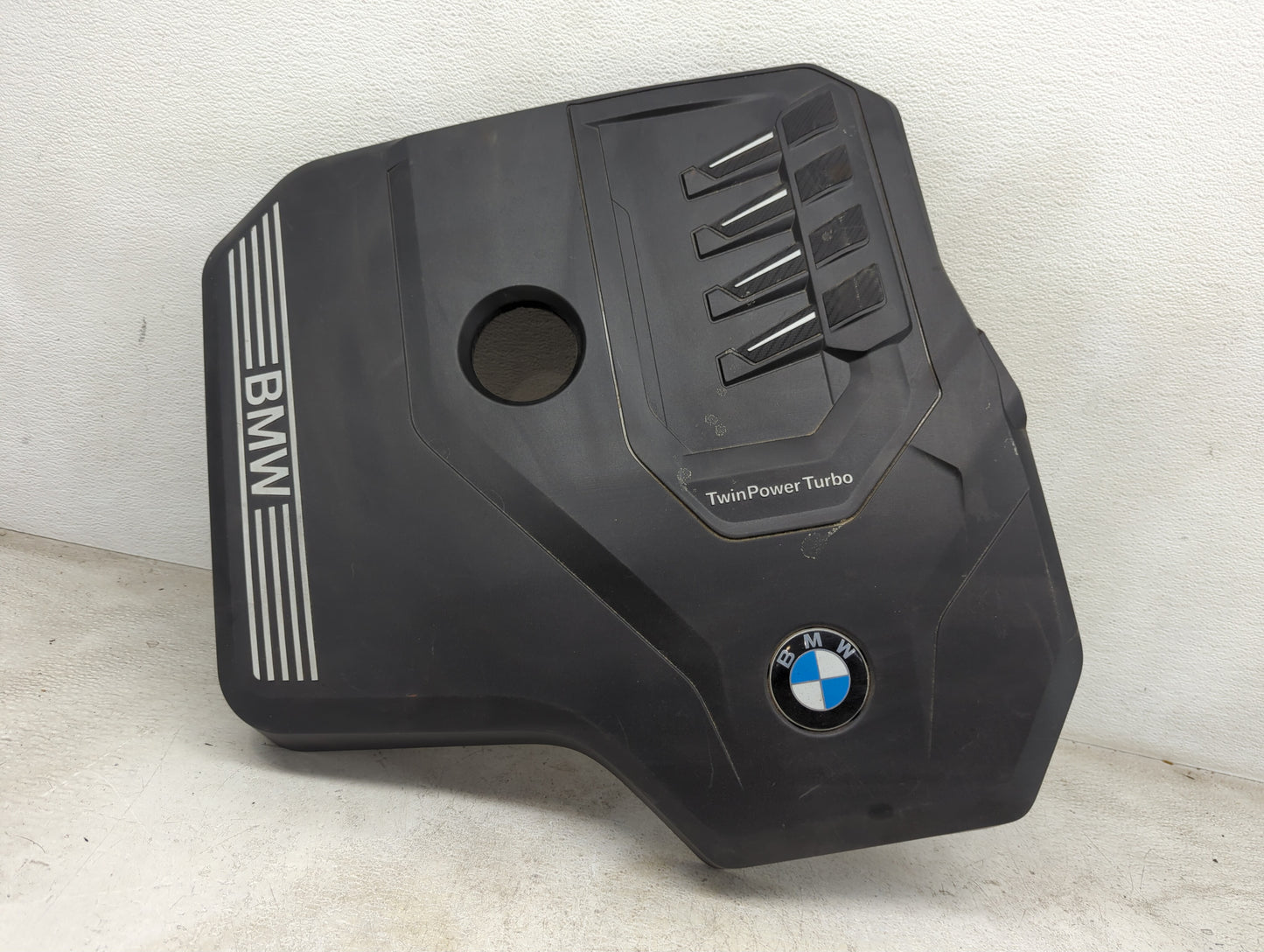 2021 Bmw X3 Engine Cover - Oemusedautoparts1.com