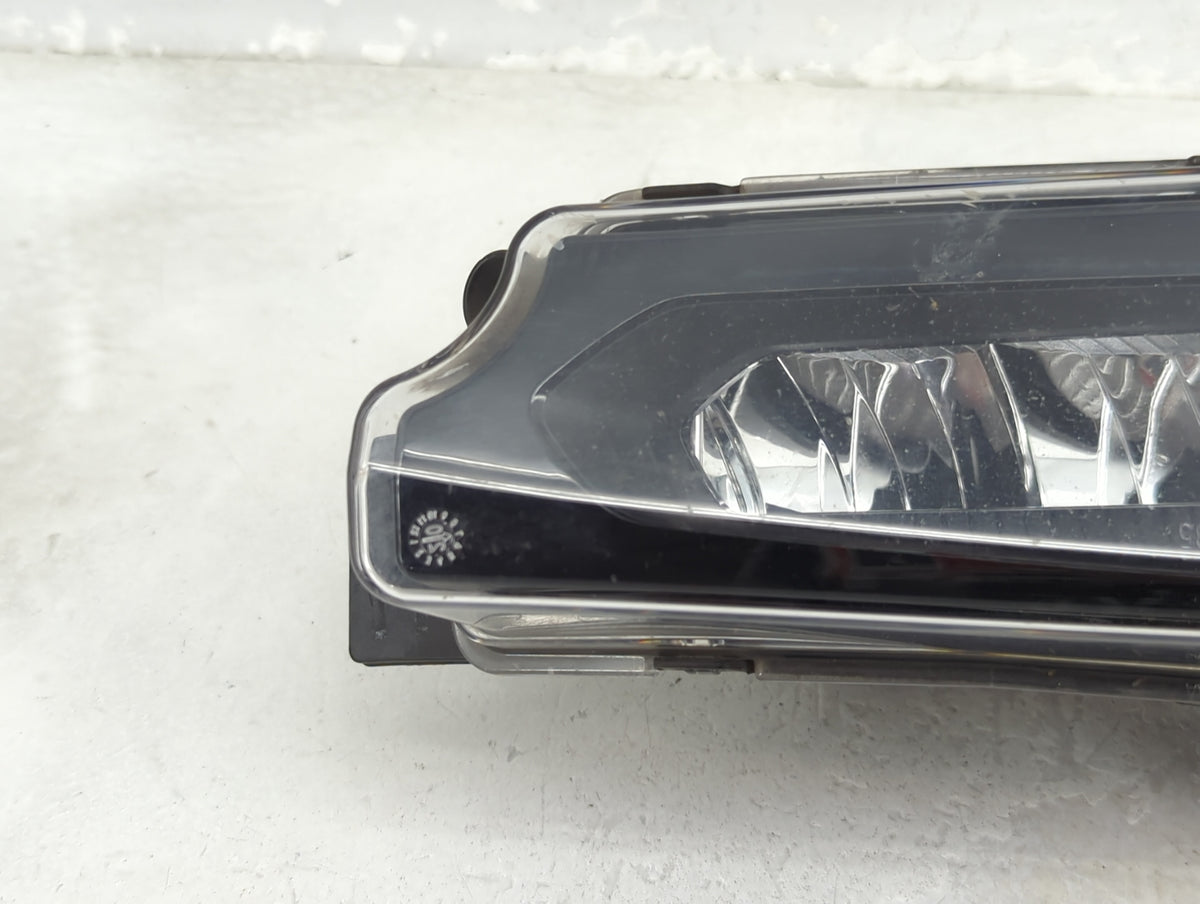 2020-2021 Bmw X3 Passenger Right Oem Fog Light Lamp - Oemusedautoparts1.com