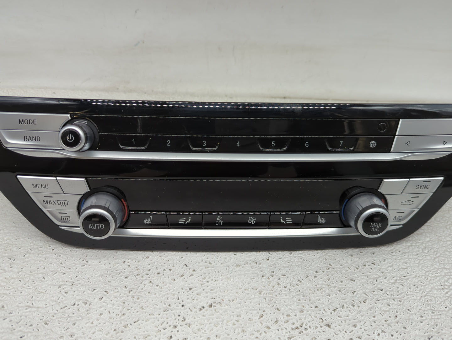 2018-2021 Bmw X3 Climate Control Module Temperature AC/Heater Replacement P/N:114191-10 7951988-01 Fits Fits 2018 2019 2020 