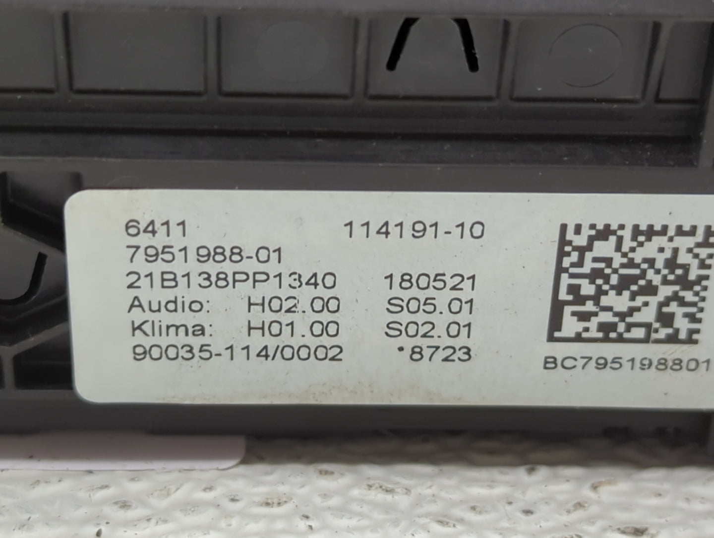 2018-2021 Bmw X3 Climate Control Module Temperature AC/Heater Replacement P/N:114191-10 7951988-01 Fits Fits 2018 2019 2020 