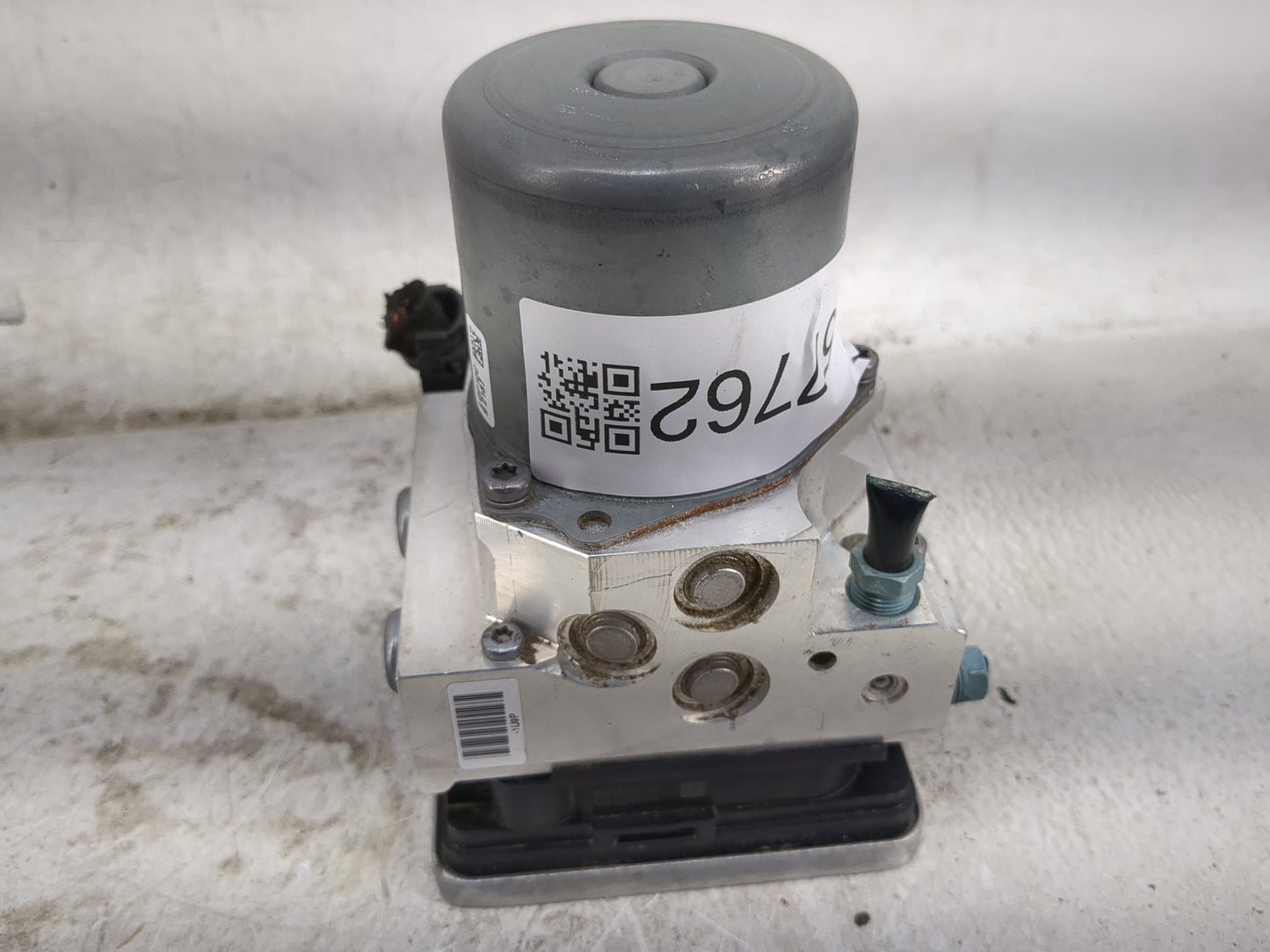 2018-2021 Bmw X3 ABS Pump Control Module Replacement P/N:3451 5A35866 01 EBC460, A014A565 Fits Fits 2016 2017 2018 2019 2020