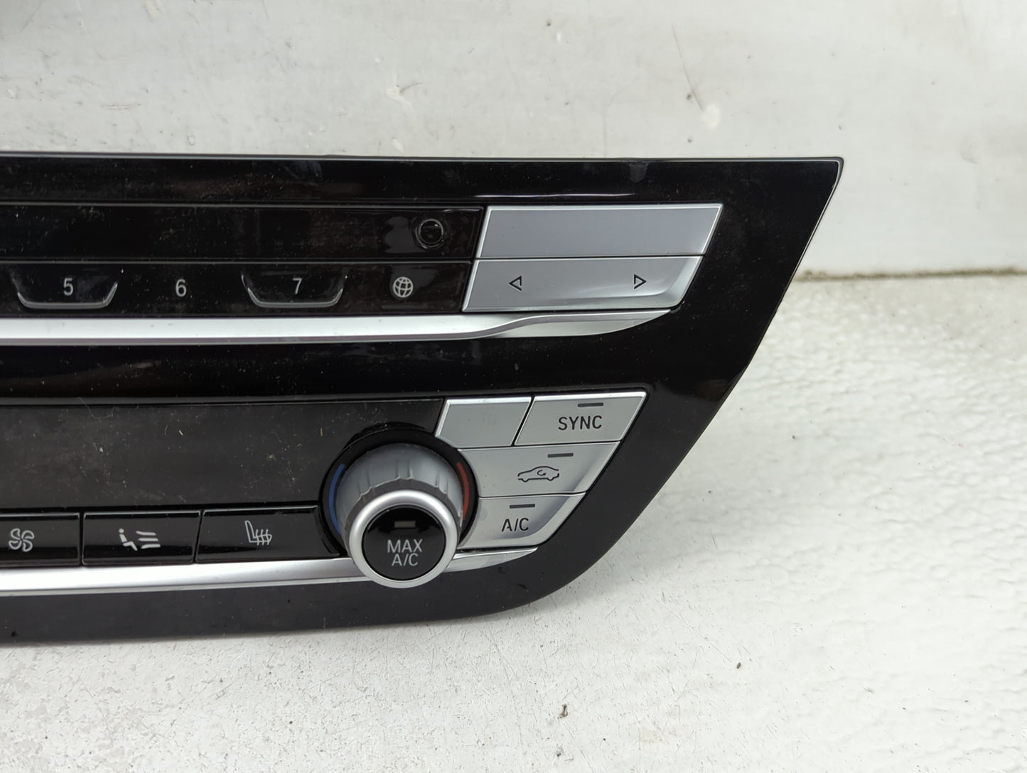 2018-2021 Bmw X3 Climate Control Module Temperature AC/Heater Replacement P/N:7951988-01 Fits Fits 2018 2019 2020 2021 OEM U