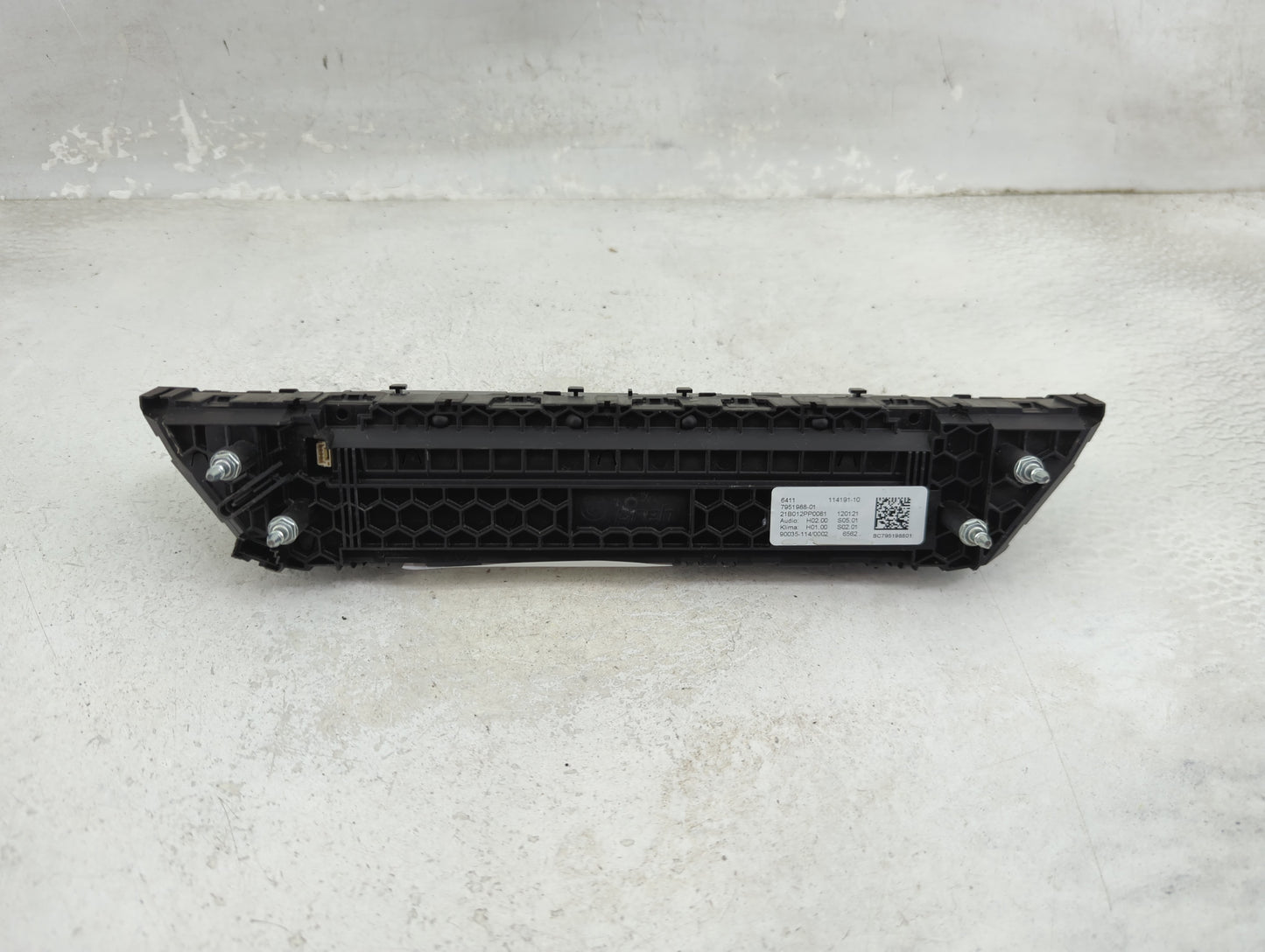 2018-2021 Bmw X3 Climate Control Module Temperature AC/Heater Replacement P/N:7951988-01 Fits Fits 2018 2019 2020 2021 OEM U
