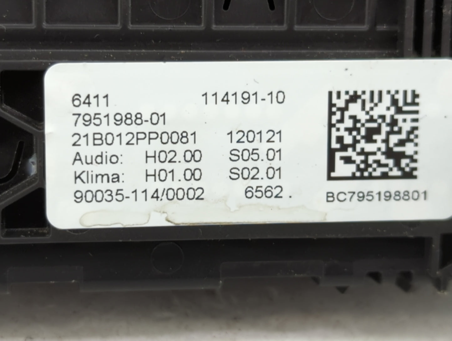 2018-2021 Bmw X3 Climate Control Module Temperature AC/Heater Replacement P/N:7951988-01 Fits Fits 2018 2019 2020 2021 OEM U