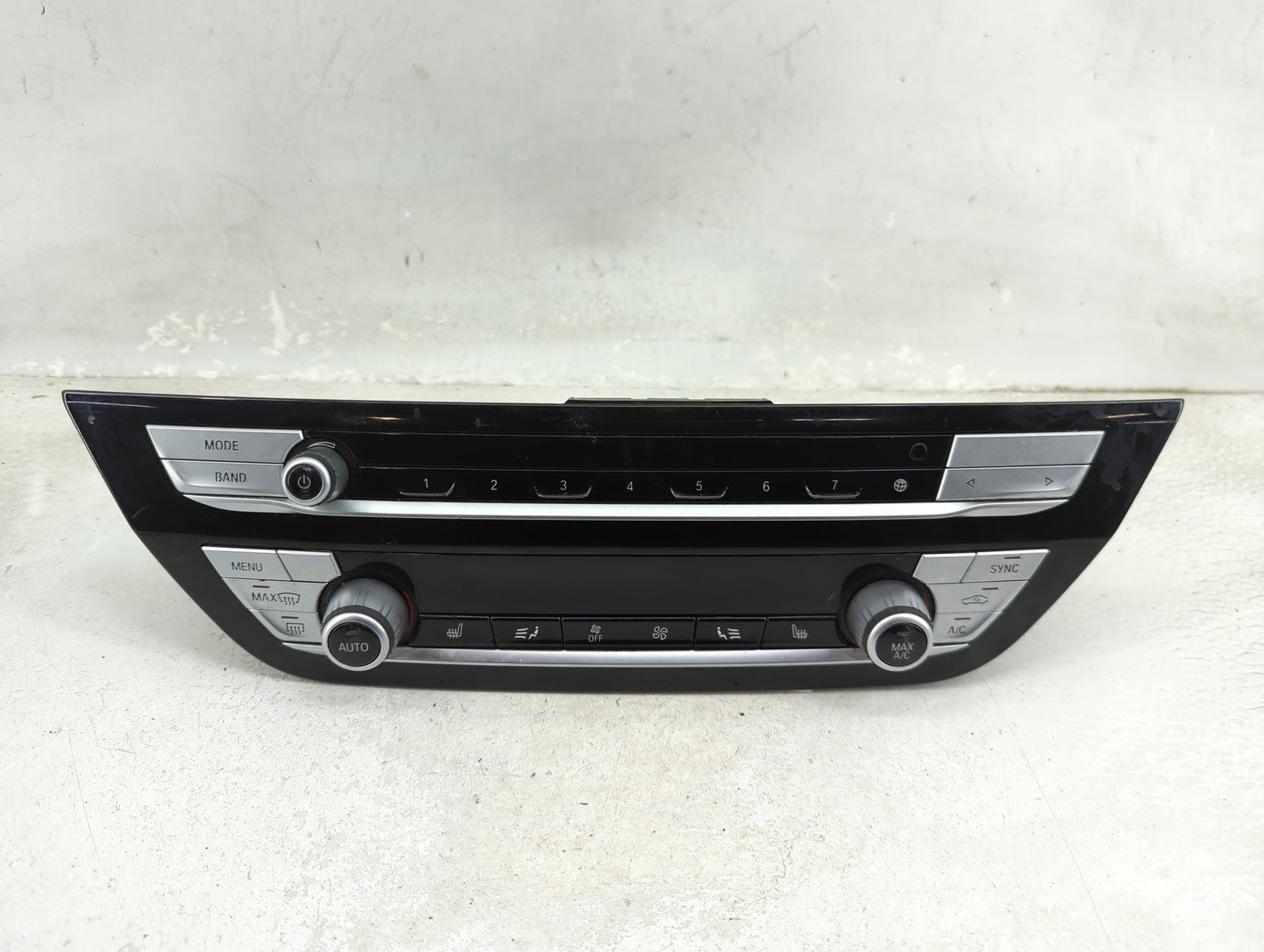 2018-2021 Bmw X3 Climate Control Module Temperature AC/Heater Replacement P/N:7951988-01 Fits Fits 2018 2019 2020 2021 OEM U