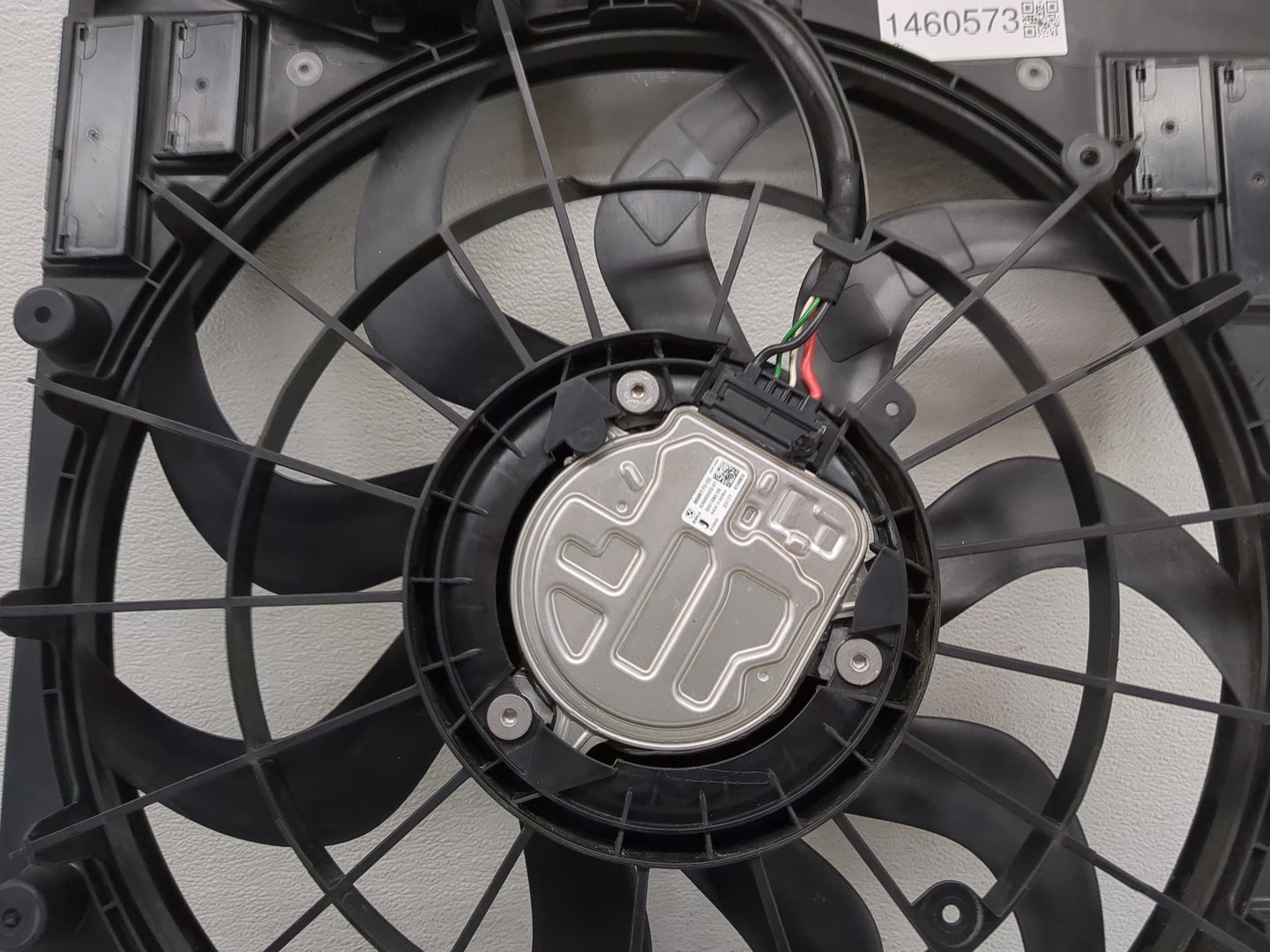 2020-2022 Bmw X3 Electric Radiator Cooling Fan Motor Assembly 1460573 - Oemusedautoparts1.com