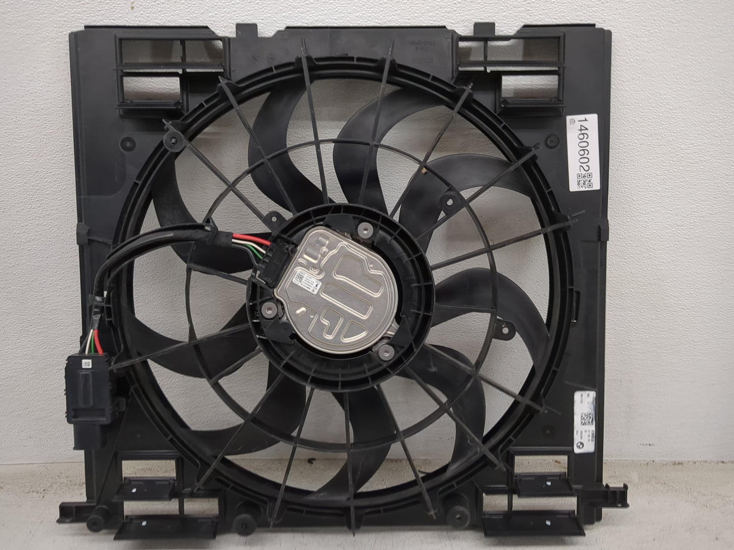 2020-2022 Bmw X3 Electric Radiator Cooling Fan Motor Assembly 1460602 - Oemusedautoparts1.com