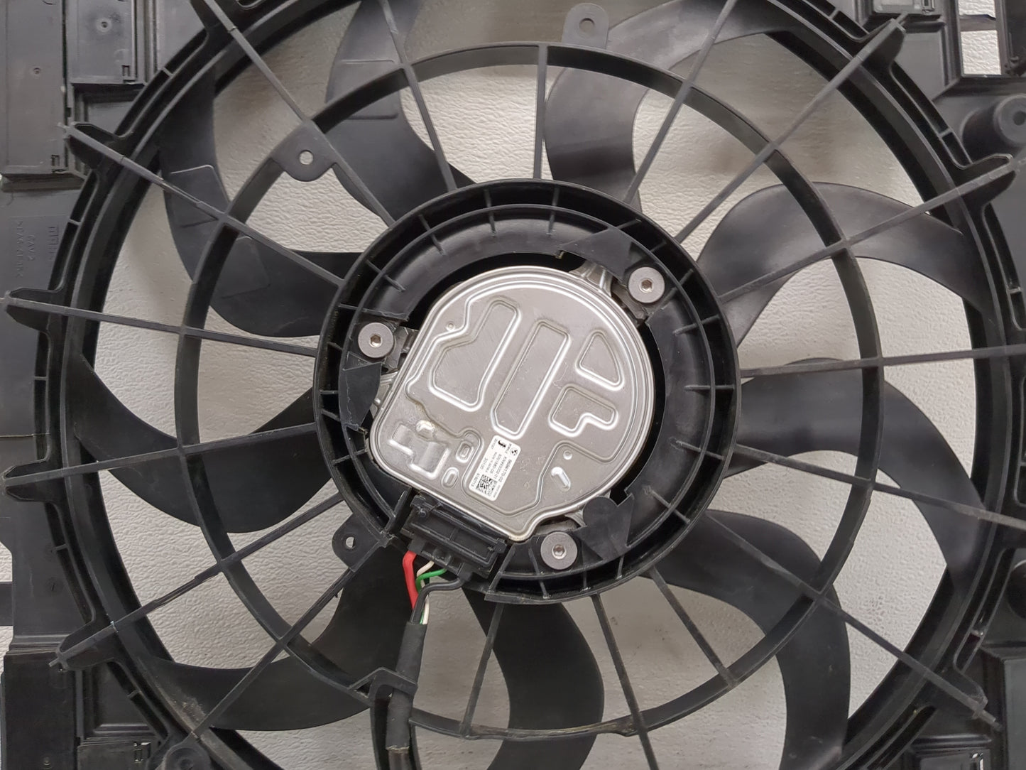 2021 Bmw X3 Electric Radiator Cooling Fan Motor Assembly - Oemusedautoparts1.com