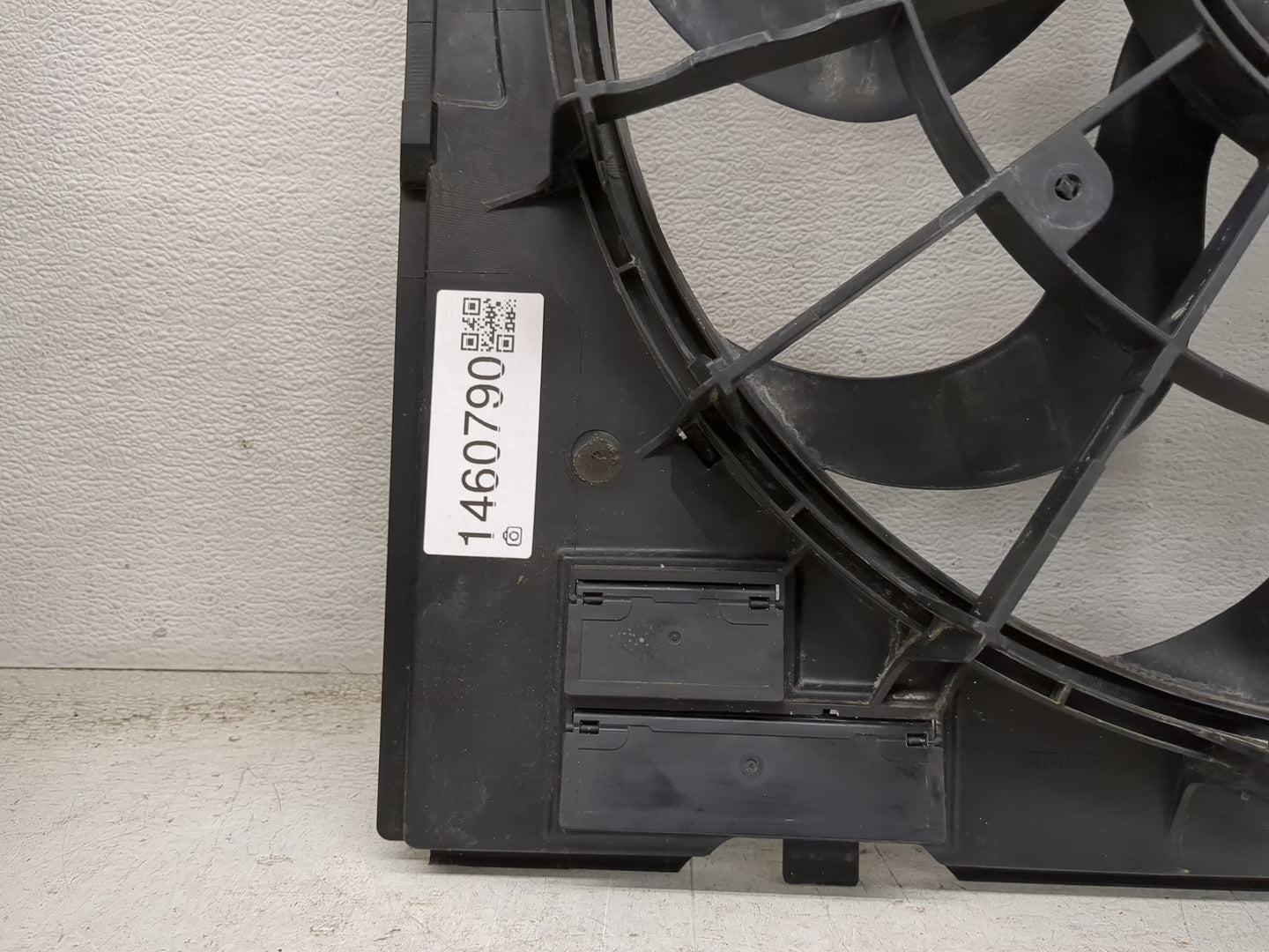 2020-2022 Bmw X3 Electric Radiator Cooling Fan Motor Assembly 1460790 - Oemusedautoparts1.com