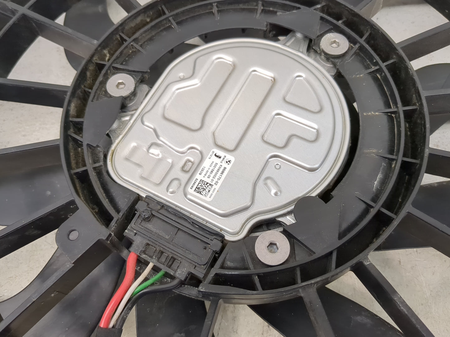 2020-2022 Bmw X3 Electric Radiator Cooling Fan Motor Assembly 1461081 - Oemusedautoparts1.com