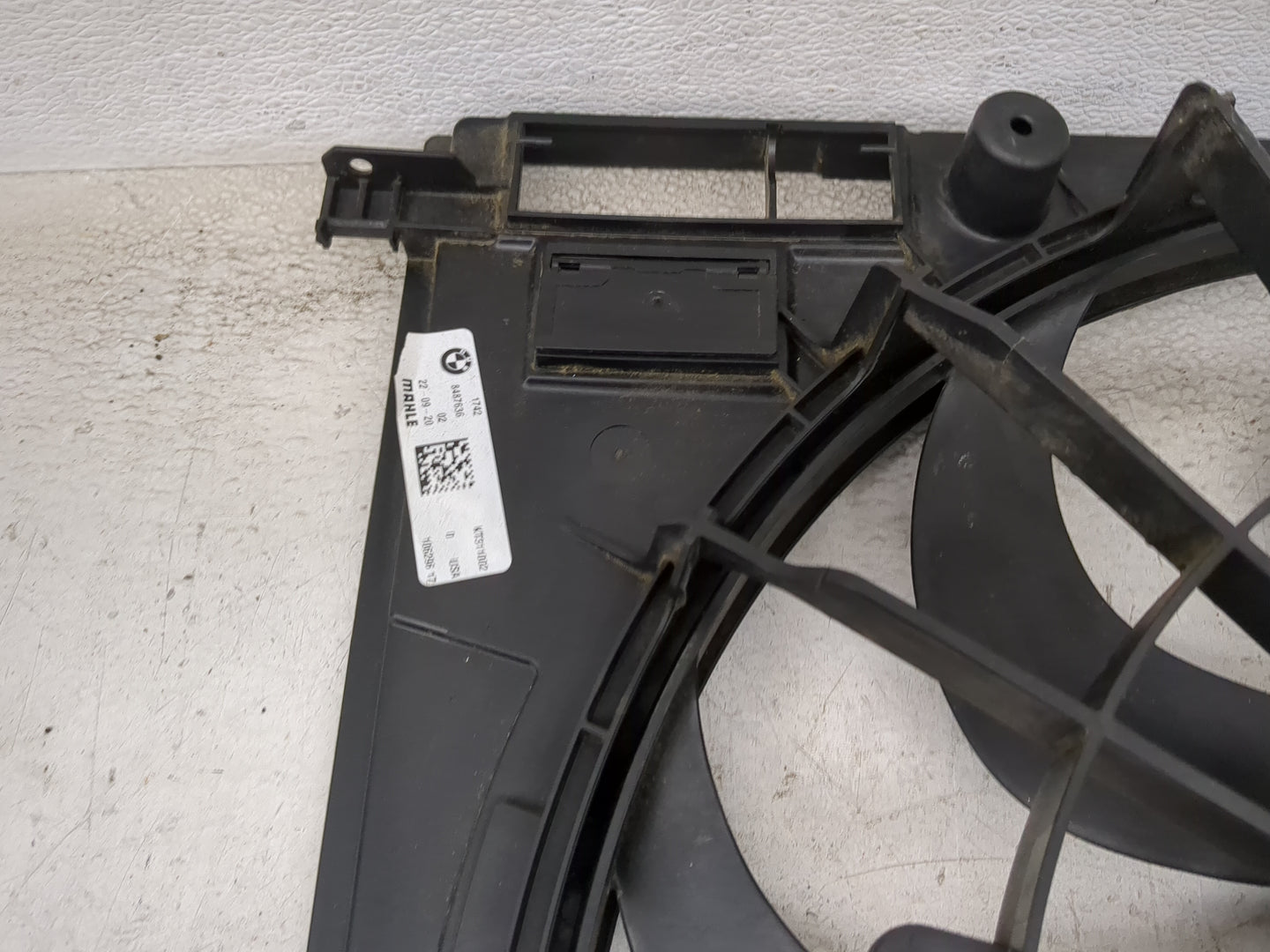 2020-2022 Bmw X3 Electric Radiator Cooling Fan Motor Assembly 1461082 - Oemusedautoparts1.com