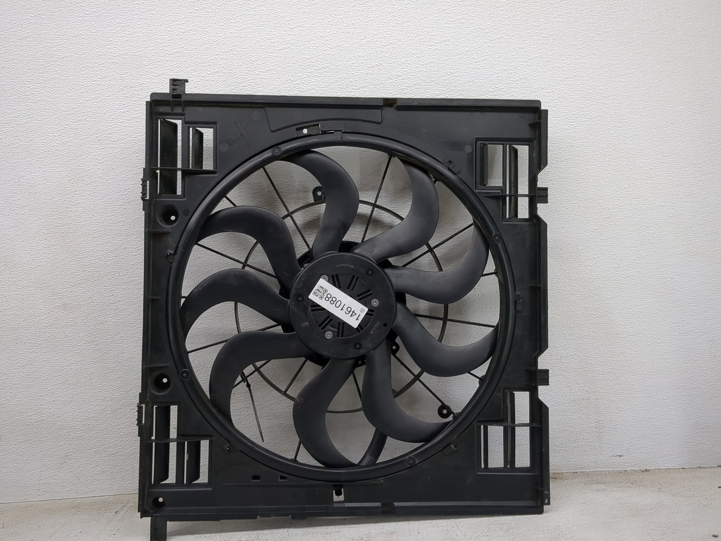 2020-2022 Bmw X3 Electric Radiator Cooling Fan Motor Assembly 1461088 - Oemusedautoparts1.com