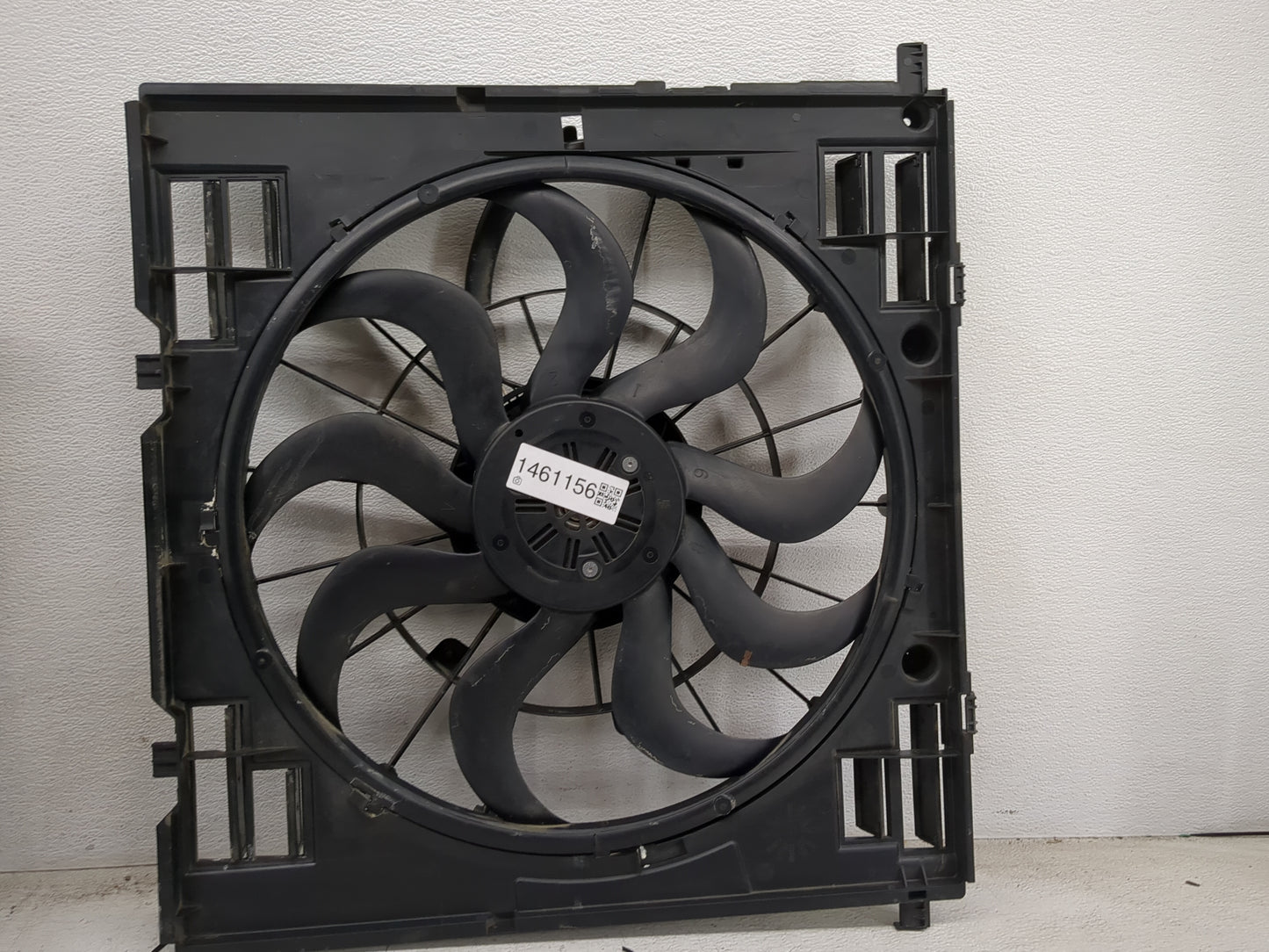 2020-2022 Bmw X3 Electric Radiator Cooling Fan Motor Assembly P/N:8698170-02 N2920002-01, 8698170 Fits Fits 2020 2021 2022 O